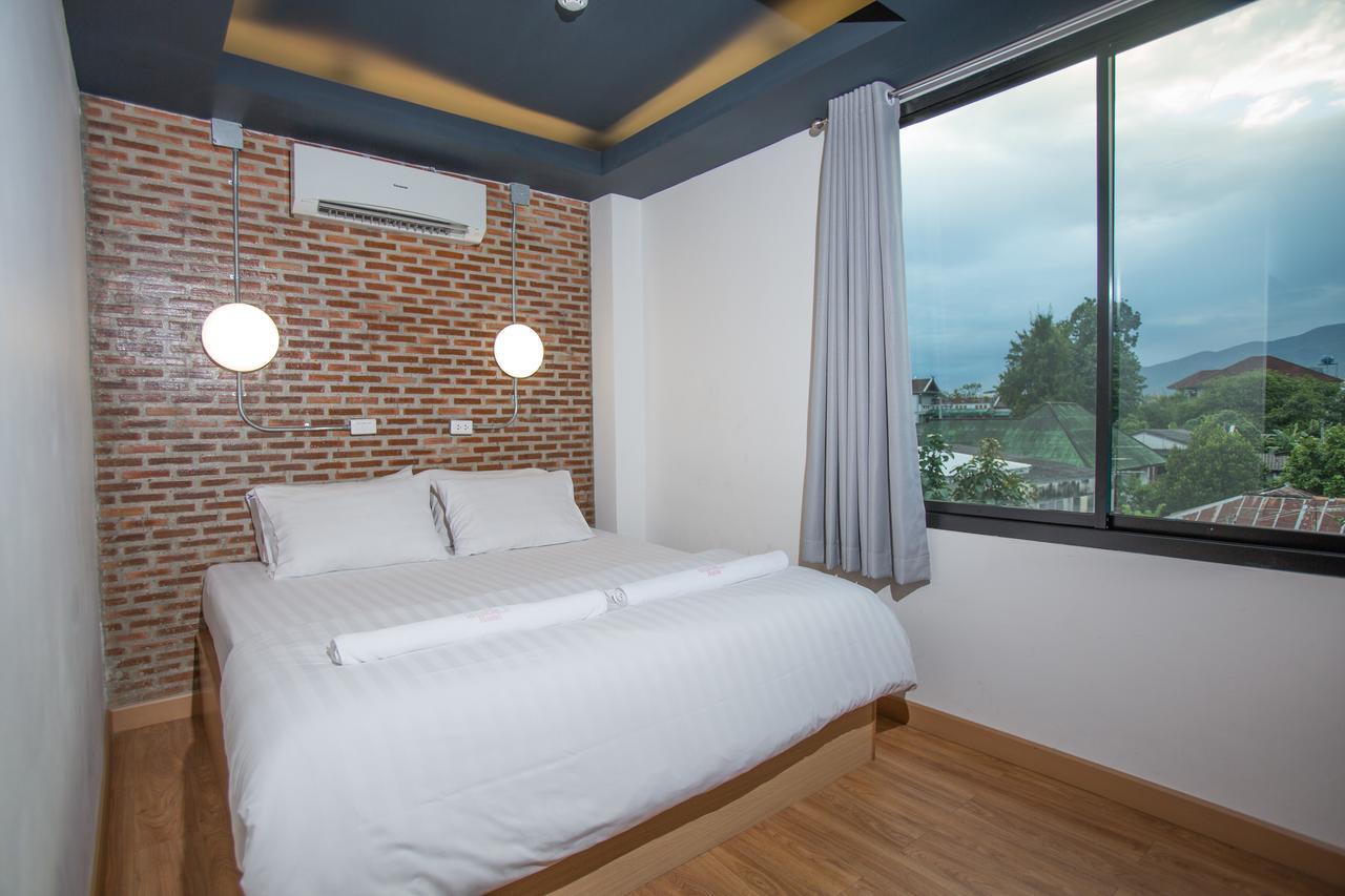 Give Me 5 Hostel Chiang Mai Bagian luar foto